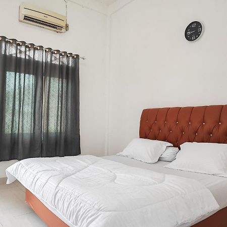 Adela Homestay Syariah Near Universitas Muhammadiyah Jambi Mitra Reddoorz 외부 사진